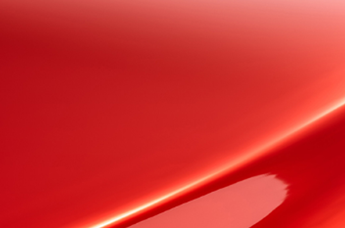 3M 2080, barva HG13 Hot Rod Red, š.152cm